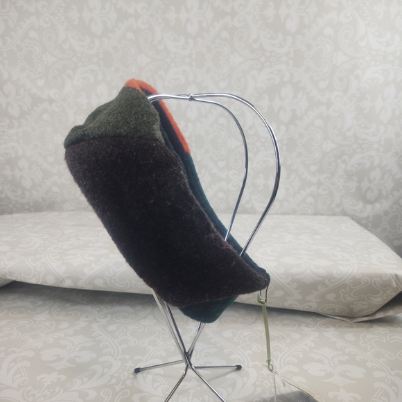 NWT Baabaazuzu Green Upcycled Boiled Wool Headband with Orange/ Brown - Picture 2 of 4